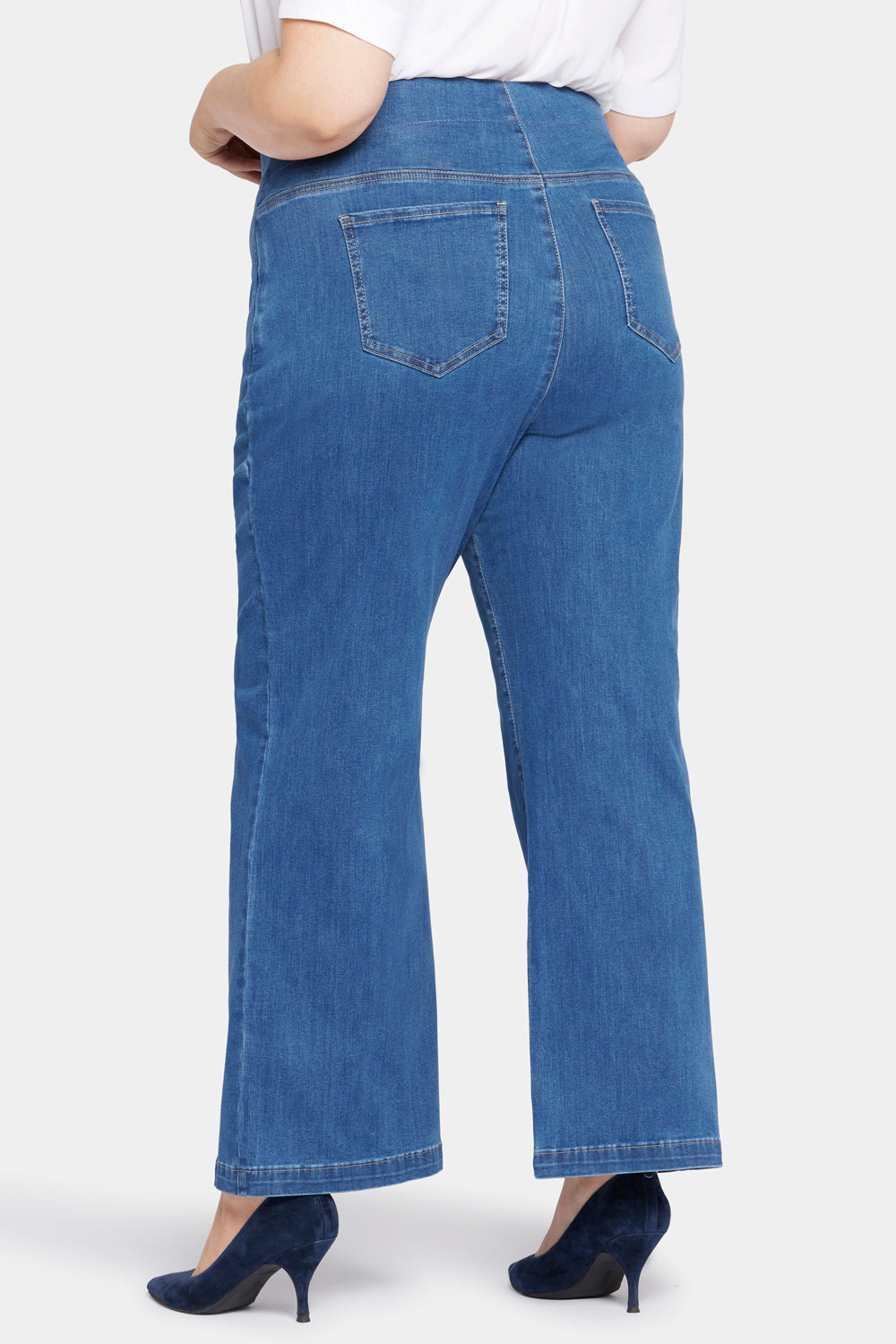 NYDJ Pull-On Teresa Wide Leg Jeans In Plus Size Sculpt-Her™ Collection - Waterfall