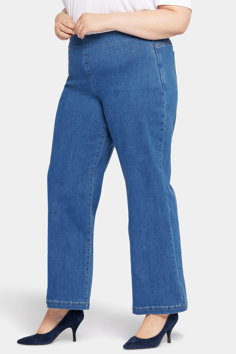 NYDJ Pull-On Teresa Wide Leg Jeans In Plus Size Sculpt-Her™ Collection - Waterfall