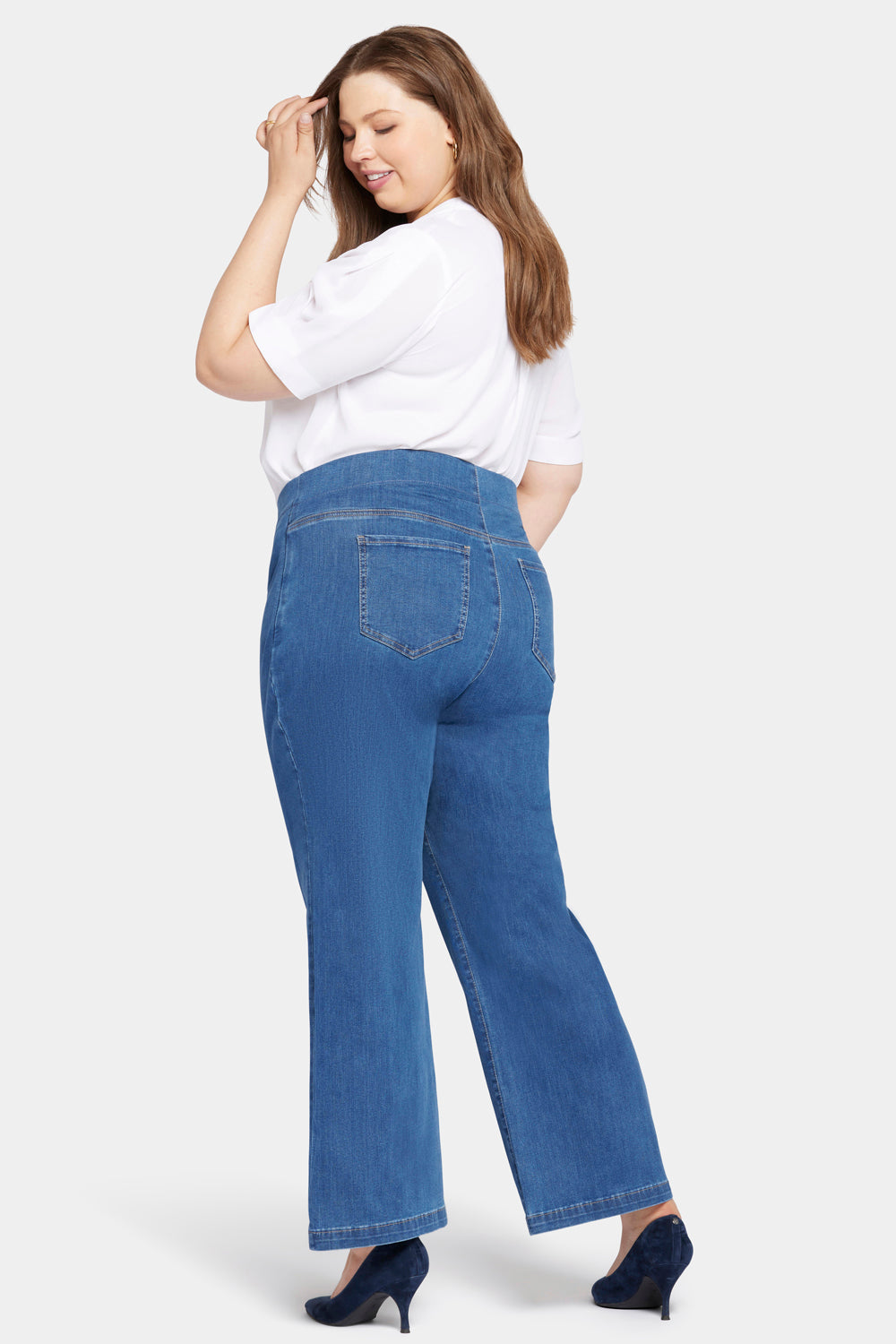 NYDJ Pull-On Teresa Wide Leg Jeans In Plus Size Sculpt-Her™ Collection - Waterfall